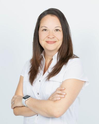 NHC Profile - Lauriena Cruz, CNC, CNT