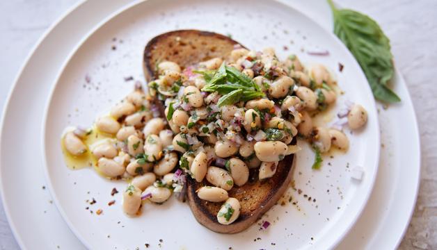 Marinated White Beans