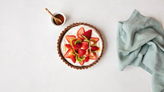 No-Bake Fruit and Yogurt Tart