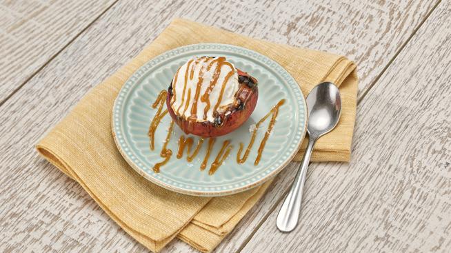 Grilled Peaches with Creamy Toppings