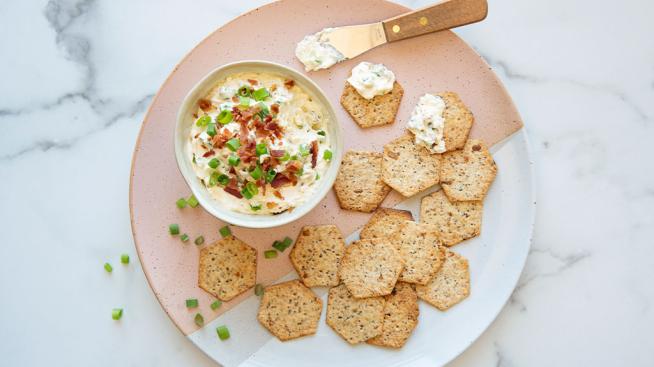 Creamy, Bacon-y Green Onion Dip